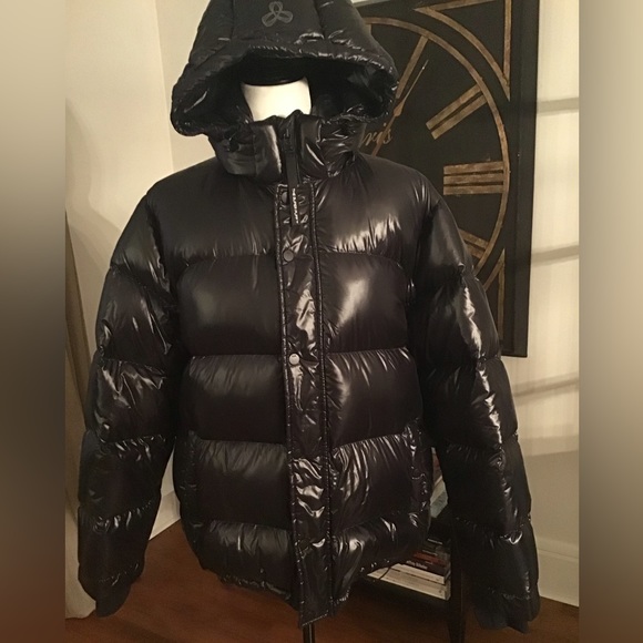 TNA Jackets & Blazers - Aritzia TNA The Super Puff Jacket